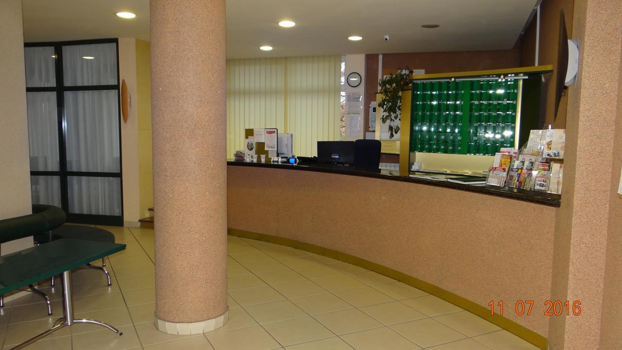Gwarek Hotel Кудова-Здрой Екстериор снимка